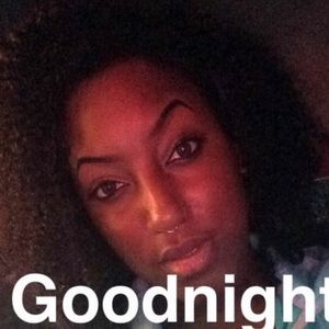 Meet your Posher, Olivia